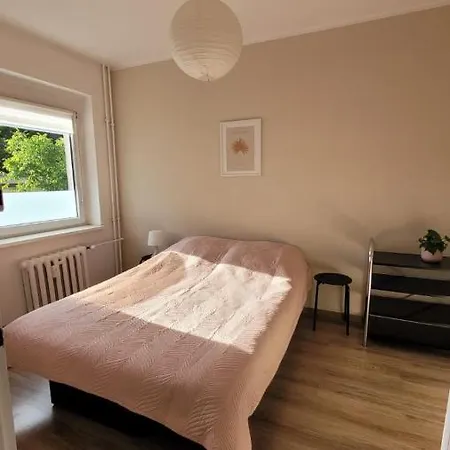 Pokoje Goscinne Hallera Homestay *